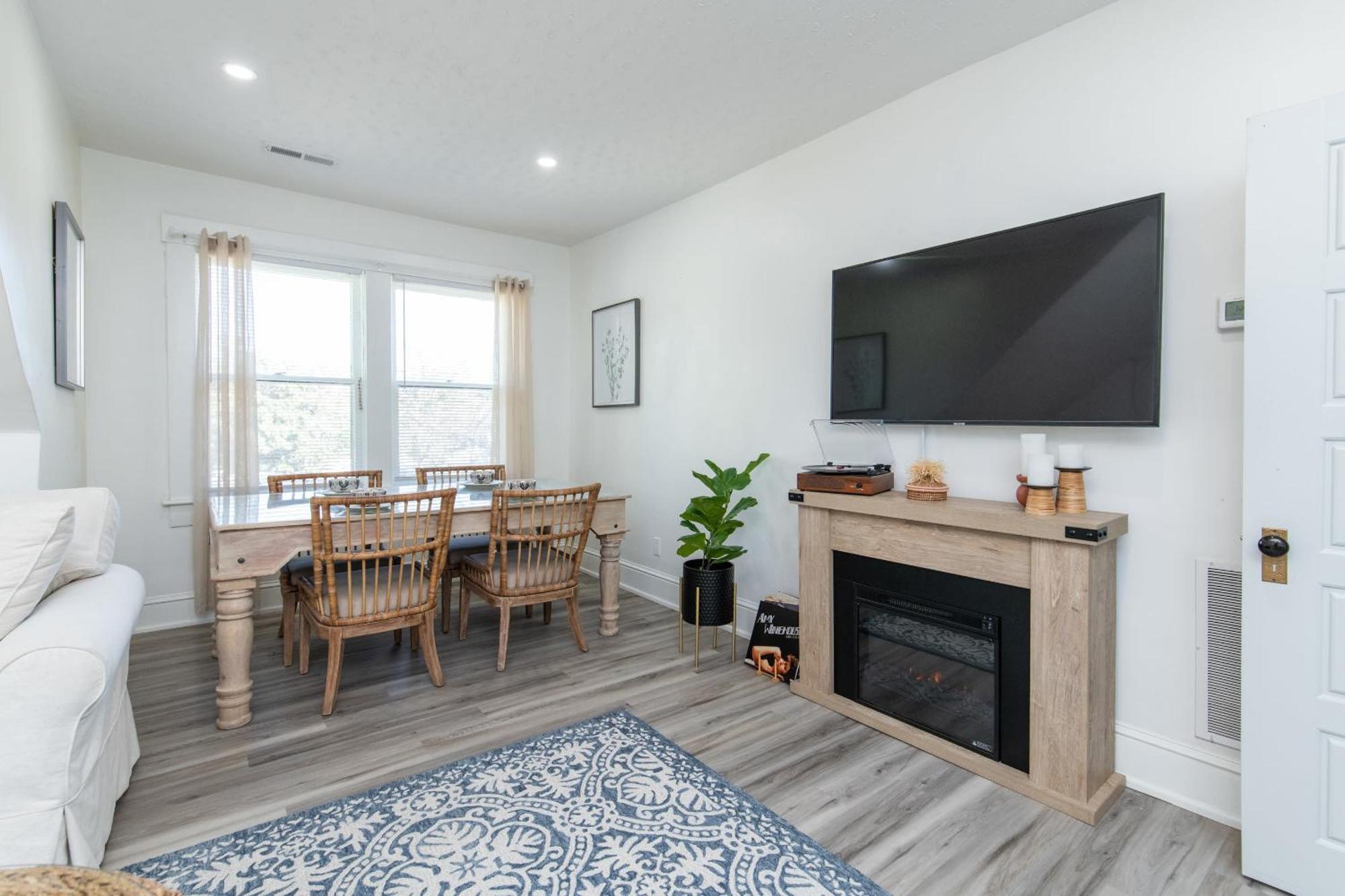 Loft On Capital - Ideally Located To Distilleries Frankfort Eksteriør bilde